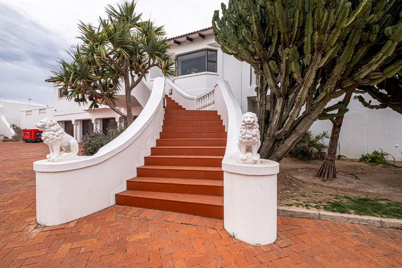 4 Bedroom Property for Sale in Bluewater Bay Eastern Cape